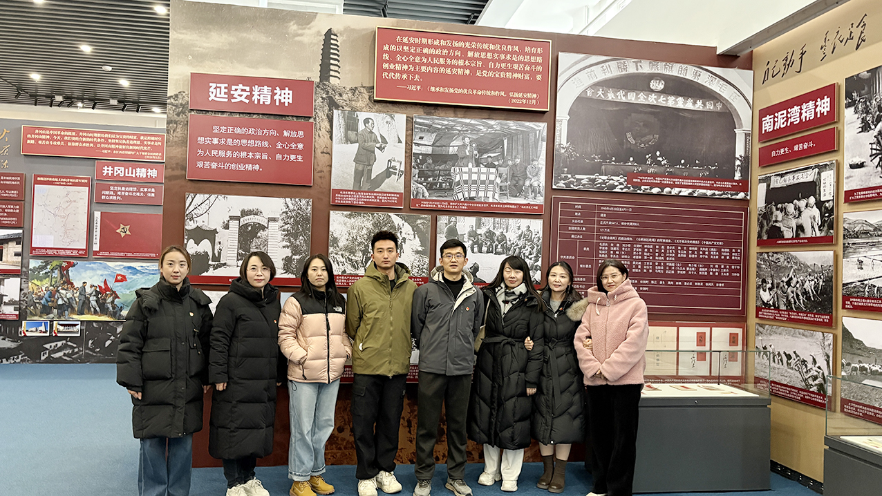 1766739163945042.jpg 5326eaddcd1f7b8e448ea0f399a75ebf.jpg